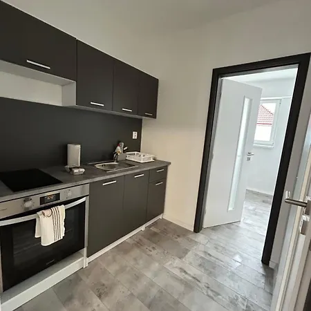 Apartment Family In Velke Ulany