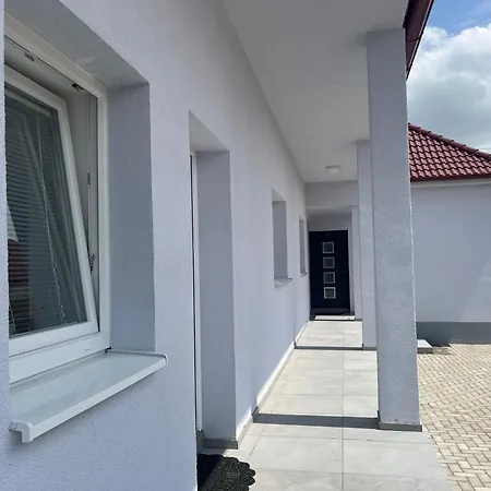 Family In Velké úľany Apartamento